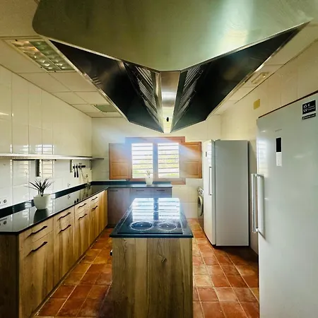 Punta Me La Mansion De Гальегос