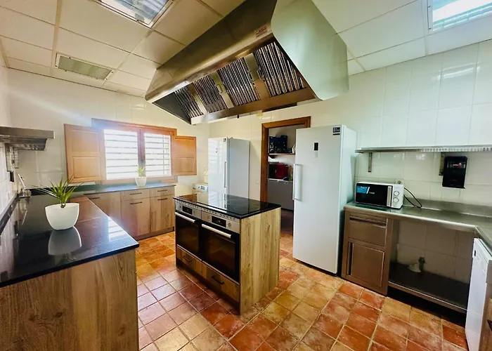 Punta Me La Mansion De *